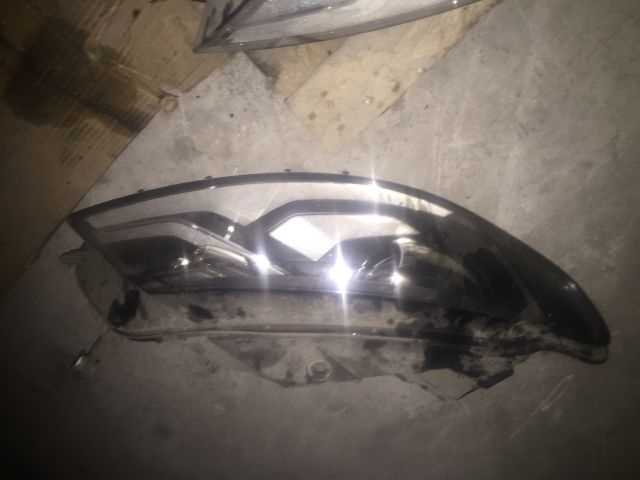 Passat Cc 2012-2015 Çıkma Yedek  Letli Far